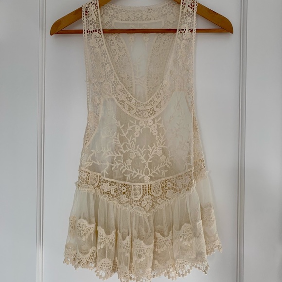 American Rag Tops - American Rag - Cream Lace Tank - Size Small